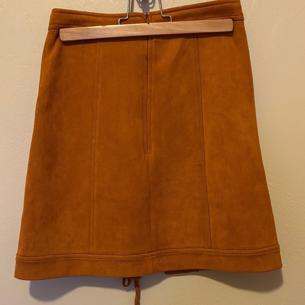 Chic Tan Lace-Up Mini Skirt - Picture 3 of 5